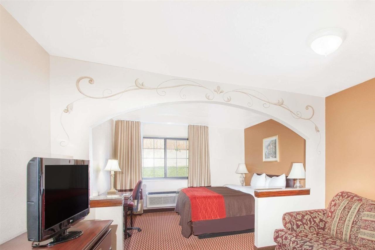 Quality & Oklahoma City North Hotel Edmond