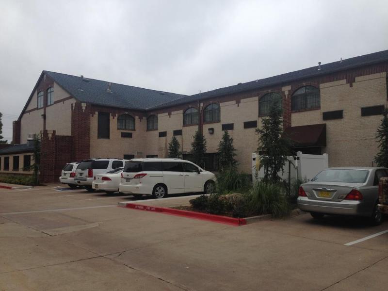 Quality & Oklahoma City North Hotel 2*